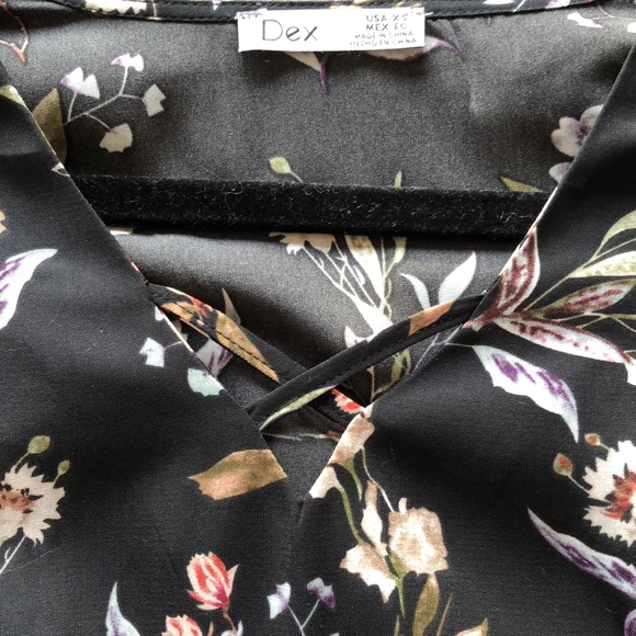 Dex Blouse - Picture 3 of 6